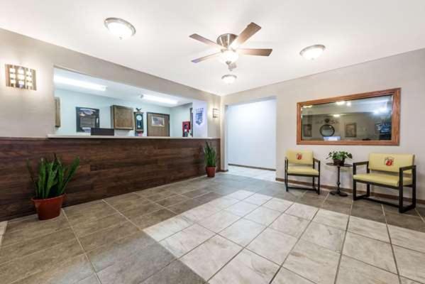 فندق Super 8 Smithville المظهر الخارجي الصورة